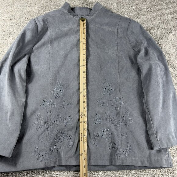 Alfred Dunner Embroidered Rhinestone Velour Jacket Gray Women’s Size 18 - Picture 4 of 8